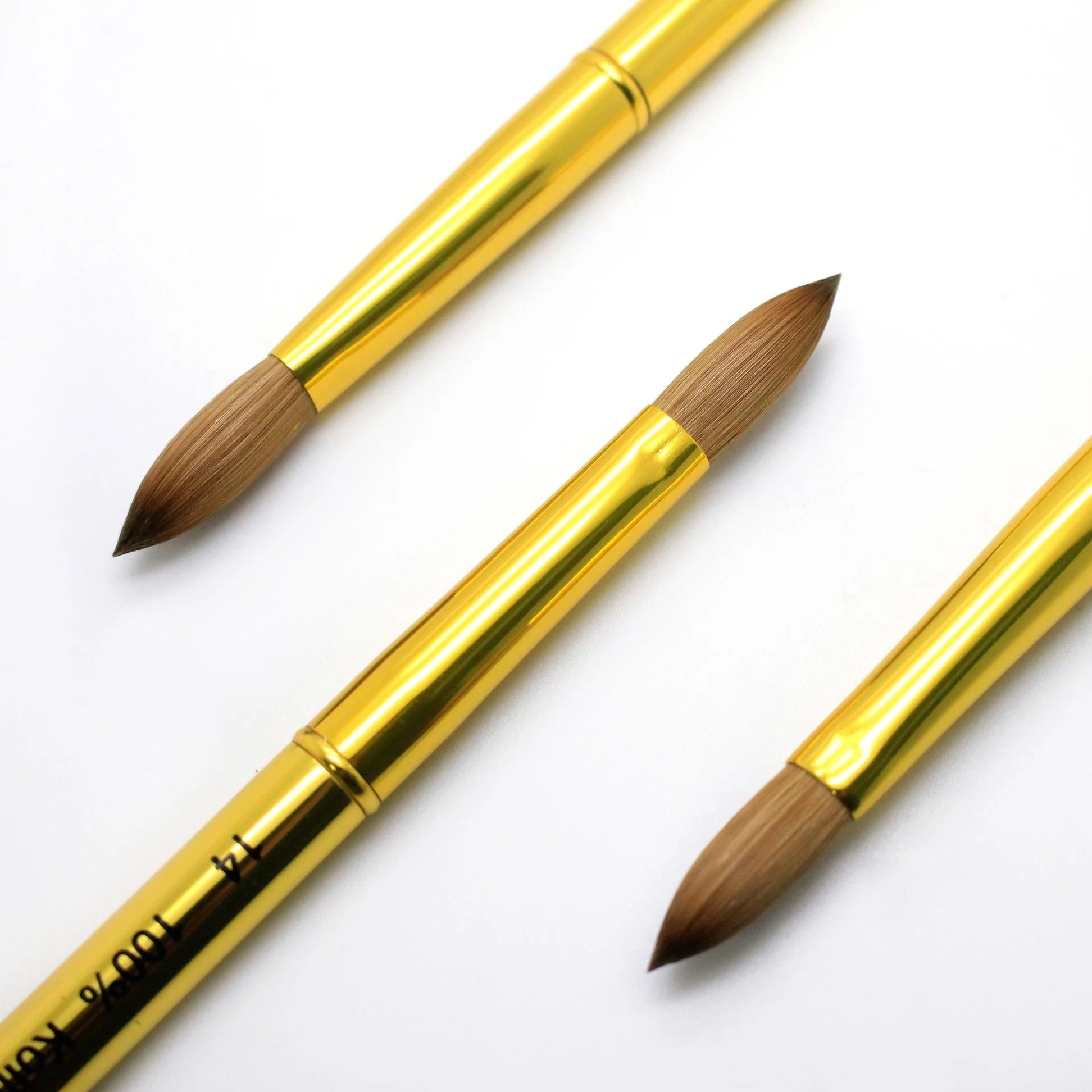 Acrylic Brush No.14 - Light Pinched